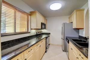 912 SW 9th St Cir APT 106, Boca Raton, FL 33486, Sold 07/18/22