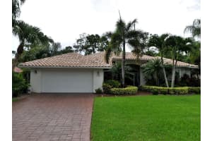 1728 SW Mockingbird Dr, Port St. Lucie, FL 34986, Sold 05/17/22