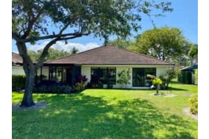 11324 12 Oaks Way, North Palm Beach, FL 33408, Sold 06/02/22