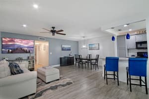 4570 NW 2nd St b, Delray Beach, FL 33445, Sold 07/19/22