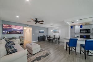 4570 NW 2nd St b, Delray Beach, FL 33445, Sold 07/19/22