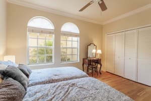 7621 MacKenzie Ct APT 211, Lake Worth, FL 33467, Sold 06/17/22