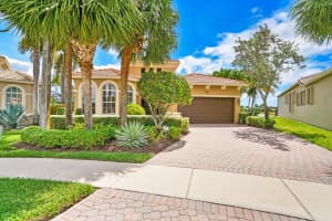 9061 Via Elegante, Wellington, FL 33411, Sold 09/27/22