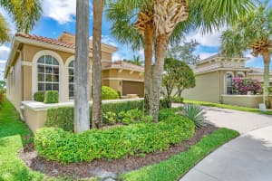9061 Via Elegante, Wellington, FL 33411, Sold 09/27/22
