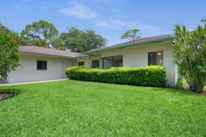 4131 Grove Park Ln, Boynton Beach, FL 33436, Sold 07/06/22