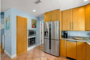 3125 73rd Pl, Vero Beach, FL 32967, Sold 06/21/22