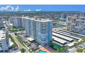 305 N Pompano Beach Blvd APT 209, Pompano Beach, FL 33062, Sold 09/08/22