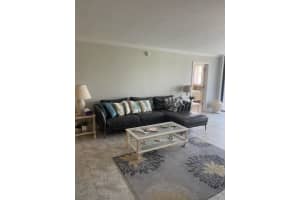 1605 US-1 m3 201, Jupiter, FL 33477, Sold 06/22/22