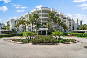 1648 Jupiter Cove Dr APT 111, Jupiter, FL 33469, Sold 07/26/22