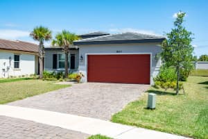 7927 NW Greenbank Cir, Port St. Lucie, FL 34986, Sold 07/26/22