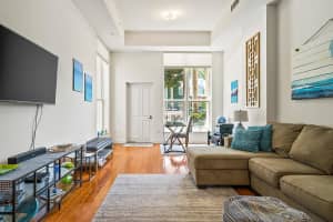 550 Okeechobee Blvd APT 114, West Palm Beach, FL 33401, Sold 07/28/22