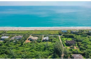 116 N Beach Rd, Hobe Sound, FL 33455, Sold 06/30/22