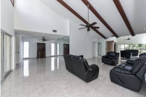 6101 Old Court Rd APT 240, Boca Raton, FL 33433, Sold 07/06/22