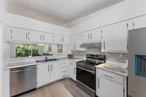 1201 Sabal Ridge Cir APT G, Palm Beach Gardens, FL 33418, Sold 06/27/22