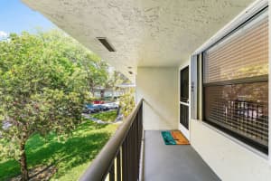 1201 Sabal Ridge Cir APT G, Palm Beach Gardens, FL 33418, Sold 06/27/22