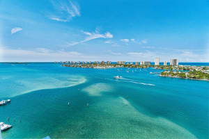2640 Lake Shore Dr UNIT 2009, Riviera Beach, FL 33404, Sold 07/12/22
