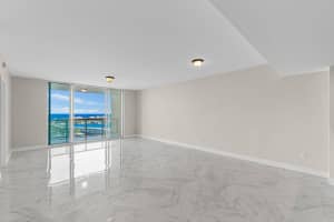 2640 Lake Shore Dr UNIT 2009, Riviera Beach, FL 33404, Sold 07/12/22