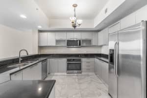 2640 Lake Shore Dr UNIT 2009, Riviera Beach, FL 33404, Sold 07/12/22