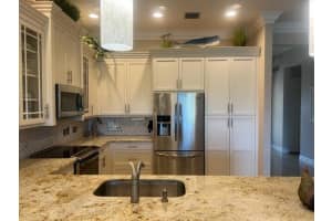 8226 Cloud Peak Dr, Boynton Beach, FL 33473, Sold 07/12/22