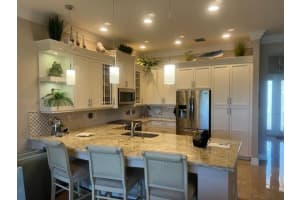 8226 Cloud Peak Dr, Boynton Beach, FL 33473, Sold 07/12/22