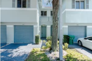 1971 Alamanda Way, Riviera Beach, FL 33404, Sold 07/12/22