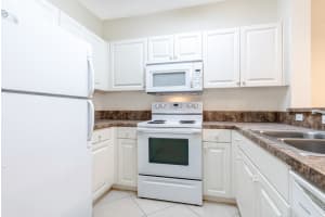 1971 Alamanda Way, Riviera Beach, FL 33404, Sold 07/12/22