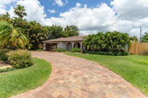 719 SE 27th Way, Boynton Beach, FL 33435, Sold 11/15/22