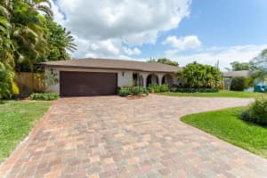 719 SE 27th Way, Boynton Beach, FL 33435, Sold 11/15/22