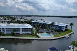 1866 SW Palm City Rd APT 101, Stuart, FL 34994, Sold 09/02/22