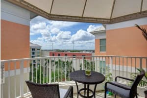 804 E Windward Way, Lantana, FL 33462, Sold 05/16/22