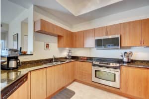 804 E Windward Way, Lantana, FL 33462, Sold 05/16/22