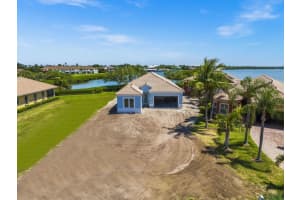 1812 Wildcat Cove Dr, Fort Pierce, FL 34949, Sold 07/27/22
