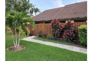 132 Springdale Cir, Palm Springs, FL 33461, Sold 09/14/22