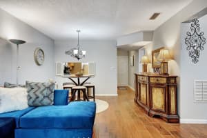 Lake Worth Beach, FL 33461, Sold 10/07/22