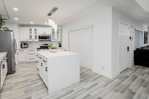 83 Springdale Cir, Palm Springs, FL 33461, Sold 07/05/22