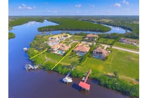 105 SE Fiore Bello, Port St. Lucie, FL 34952, Sold 11/21/22