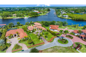 105 SE Fiore Bello, Port St. Lucie, FL 34952, Sold 11/21/22