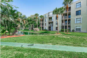 890 Federal Hwy, Lantana, FL 33462, Sold 10/03/22