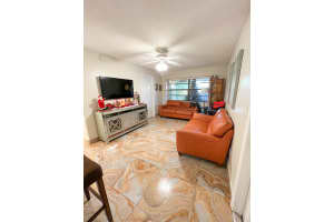 1358 Pines Ln, West Palm Beach, FL 33415, Sold 08/15/22