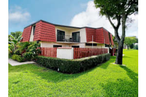 3881 Victoria Dr, West Palm Beach, FL 33406, Sold 07/25/22