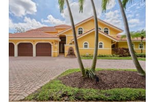 930 Parkside Cir N, Boca Raton, FL 33486, Sold 01/17/23