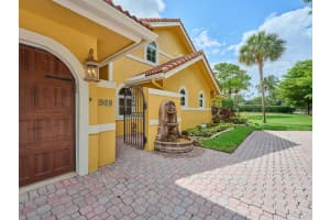 930 Parkside Cir N, Boca Raton, FL 33486, Sold 01/17/23