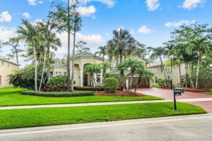 541 Cypress Crossing, Wellington, FL 33414, Sold 08/01/22