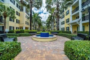 226 N Latitude Cir APT 205E, Delray Beach, FL 33483, Sold 07/28/22