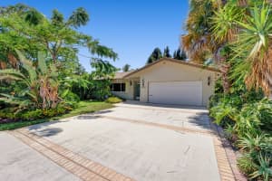 629 NW 10th Ct, Boca Raton, FL 33486, Sold 08/30/22