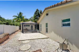 629 NW 10th Ct, Boca Raton, FL 33486, Sold 08/30/22