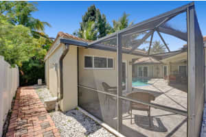 629 NW 10th Ct, Boca Raton, FL 33486, Sold 08/30/22