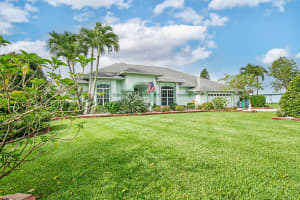 2608 SW River Shore Dr, Port St. Lucie, FL 34984, Sold 11/23/22