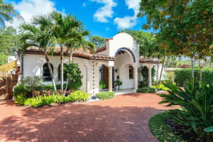 729 NW 7th St, Boca Raton, FL 33486, Sold 07/25/22