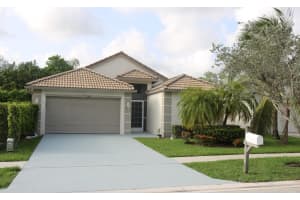 1660 Oak Berry Cir, Wellington, FL 33414, Sold 07/29/22